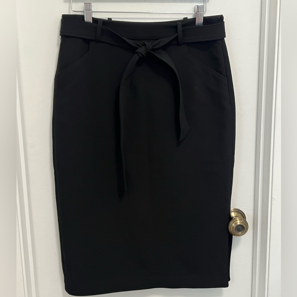 Banana Republic Women Black Pencil Skirt